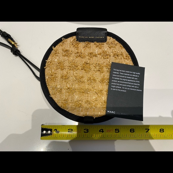 Marc Jacobs weave wristlet - Picture 3 of 4
